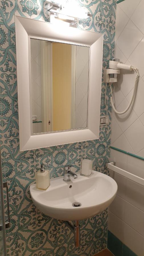 Dimora Del Campo Charming House Bed and Breakfast Salerno Kamer foto