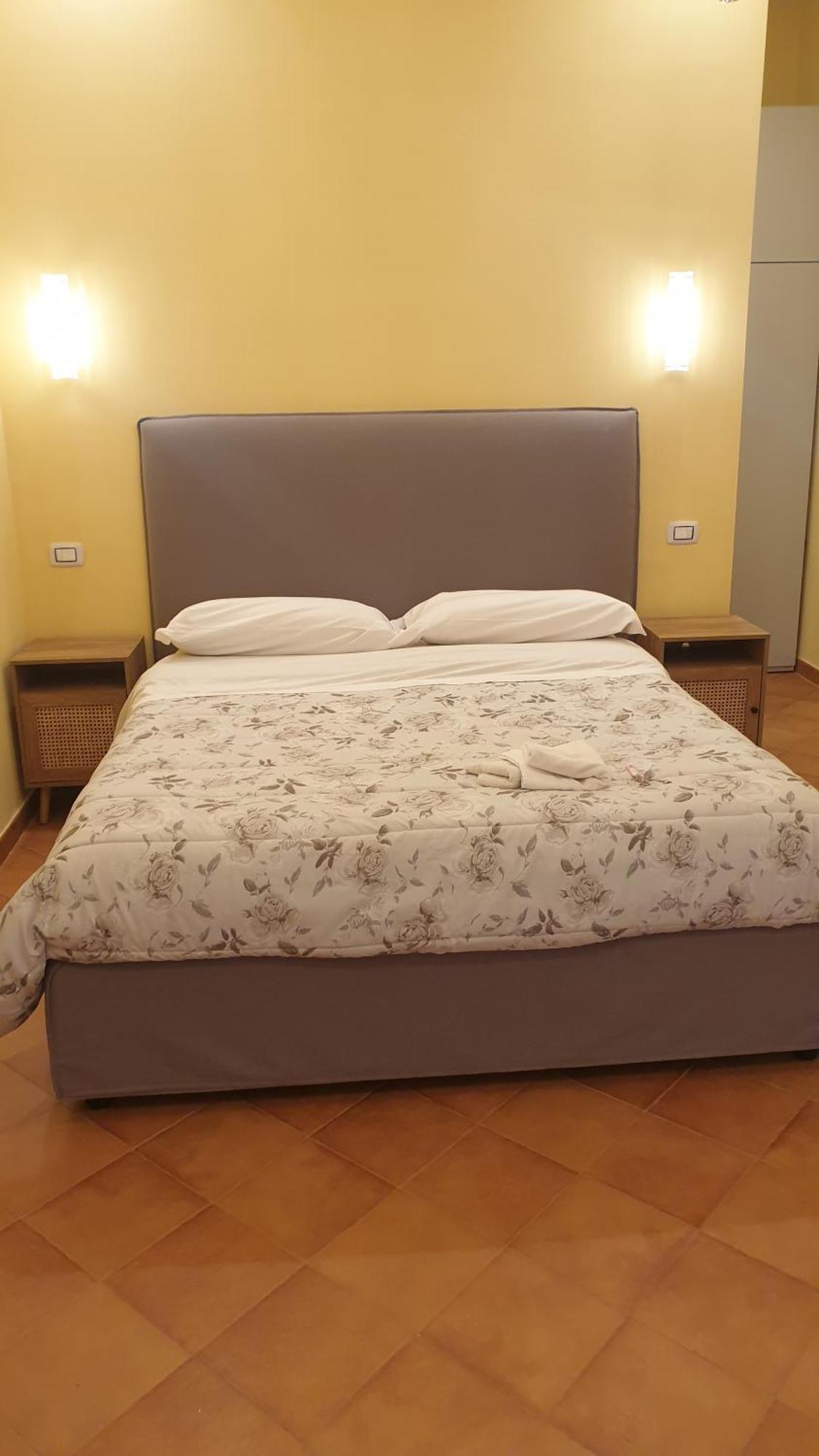 Dimora Del Campo Charming House Bed and Breakfast Salerno Kamer foto